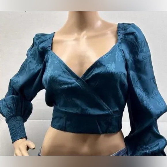 Band Of The Free CAMILLE DEEP TEAL CROSSOVER CROP TOP - Picture 4 of 7